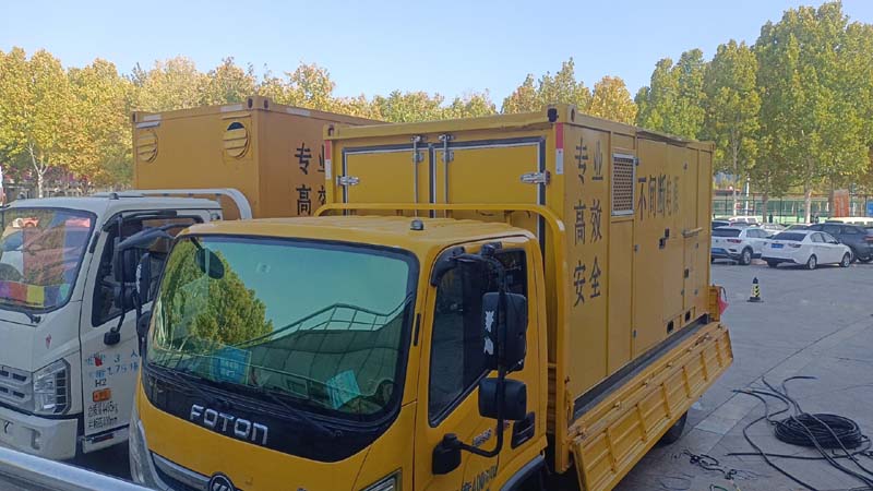 望奎柴油发电机组和UPS电源如何配合工作?